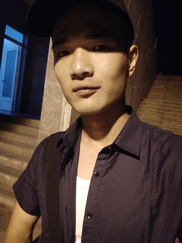 各取所需的第一张照片--福建交友中心