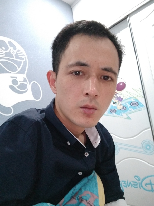 容晨的第一张照片--福建交友中心