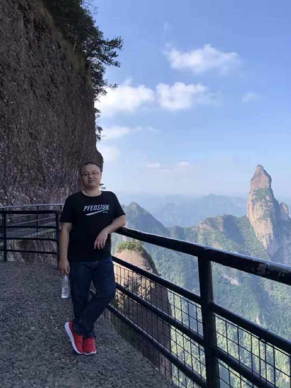 不杵于物的第一张照片--福建交友中心