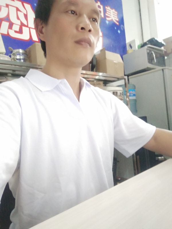 深蓝色的海的第一张照片--福建交友中心