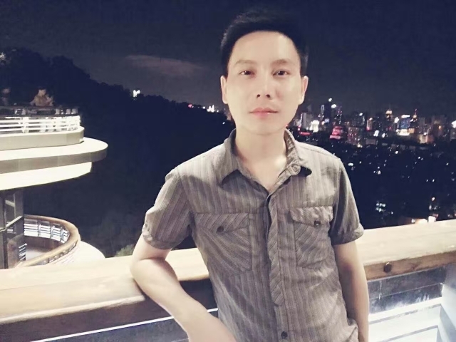 幕秋的第一张照片--福建交友中心