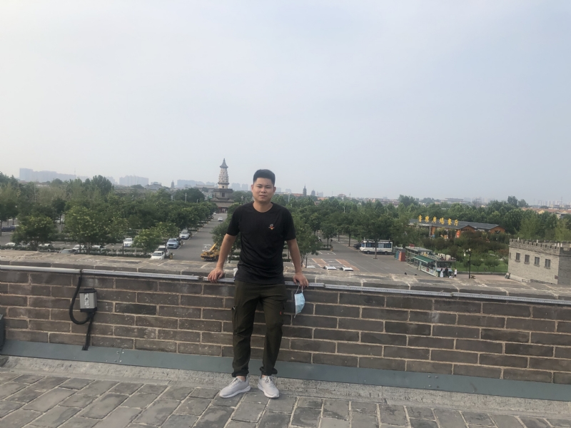 123.向左向右的第一张照片--福建交友中心