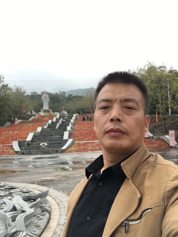 开心的松鼠的第二张照片--福建交友中心