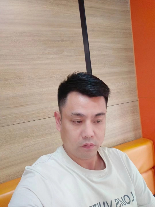 不知道的第三张照片--福建交友中心