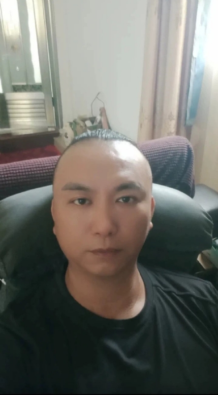 施逸森的第一张照片--福建交友中心