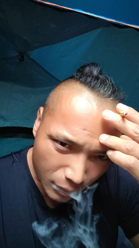 伯爵的第四张照片--福建交友中心