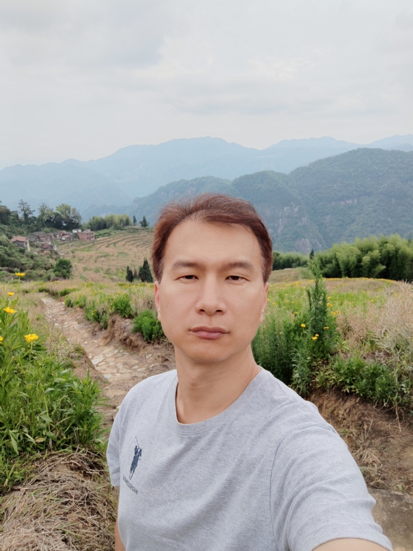 彩虹的第一张照片--福建交友中心